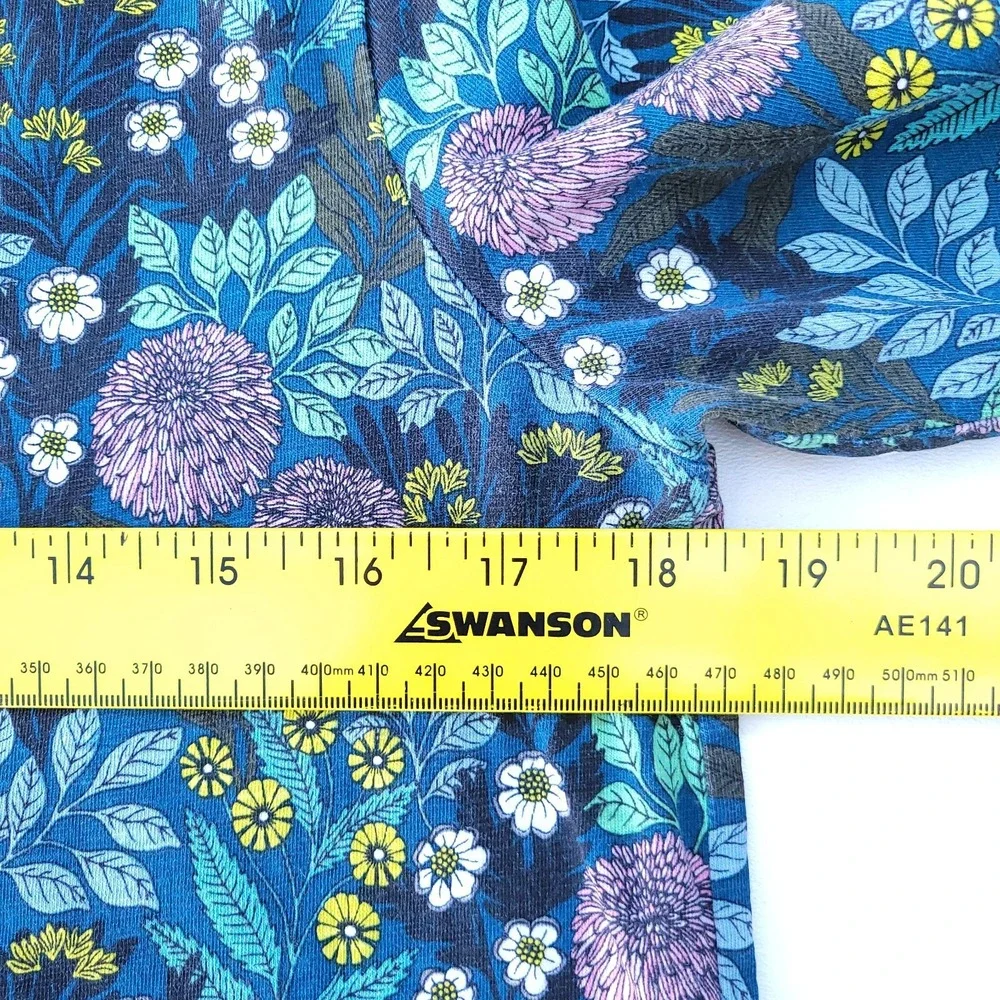 J‎ Crew T-Shirt Women M Blue Abigail Borg Prairie Moonlight Floral Cotton Top